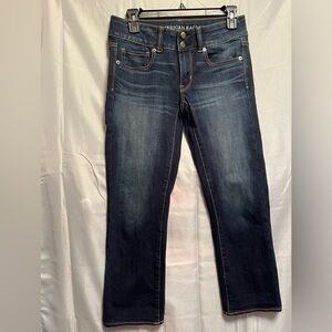 American Eagle women’s outfitters super 
Stretch dark blue. Size 4 regular